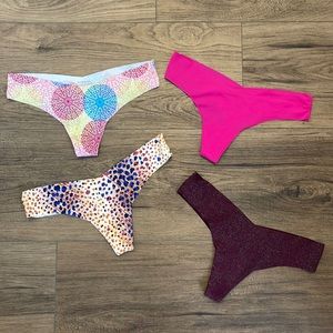 NWOT - Commando Thong Lot of 5 - size S/M